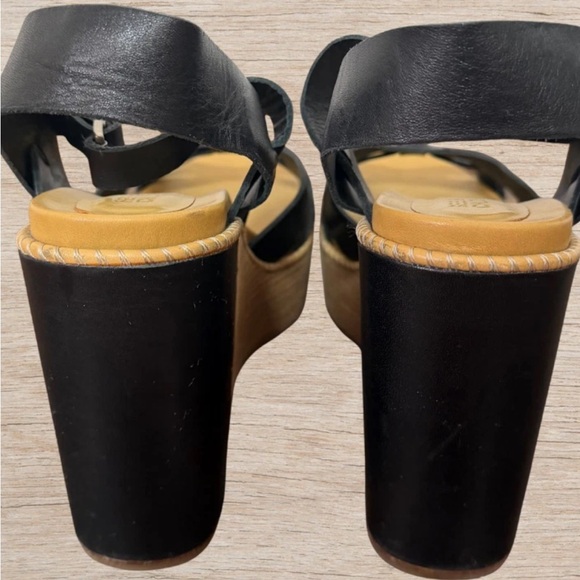 See By Chloe Black and Tan Leather Wedges - Picture 7 of 11